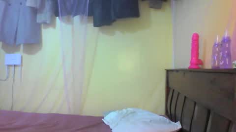 Ebonymuse2 online show from May 27, 11:24 pm