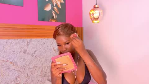 ebonyndsavage online show from January 31, 8:07 pm