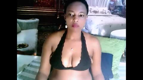 Snapshot of ebonyseductionz chatting on January 21, 9:36 pm Zammy online show from January 21, 9:36 pm