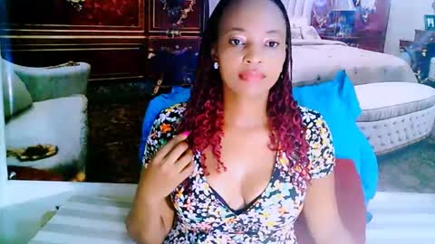 Snapshot of ebonyseductionz chatting on February 7, 6:34 pm Zammy online show from February 7, 6:34 pm