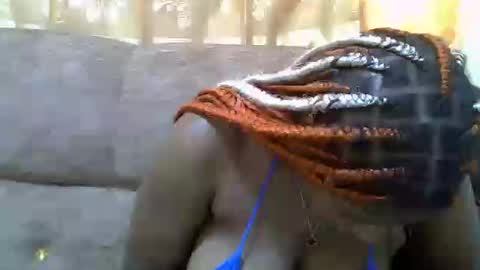 pretty online show from July 8, 9:58 am
