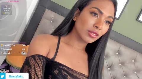 Snapshot of ebonyskinn chatting on October 2, 1:56 am ebonyskinn online show from October 2, 1:56 am