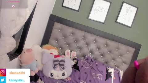 ebonyskinn online show from February 4, 9:37 am