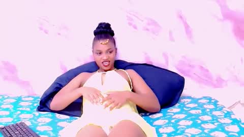 Snapshot of ebonystarlite1 chatting on March 4, 1:17 pm Candy online show from March 4, 1:17 pm