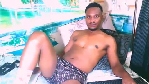 Snapshot of ebonytiger69 chatting on December 1, 7:13 am ebonytiger69 online show from December 1, 7:13 am