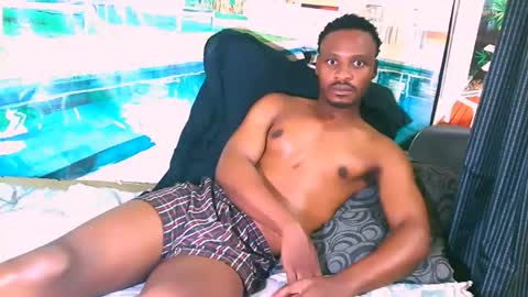 Snapshot of ebonytiger69 chatting on January 9, 2:09 pm ebonytiger69 online show from January 9, 2:09 pm