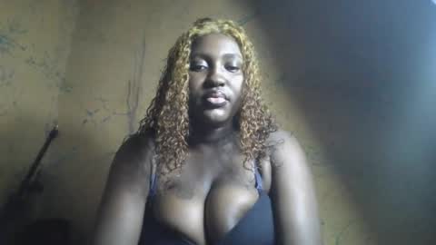Snapshot of ebonyvd chatting on February 15, 3:14 am ebonyvd online show from February 15, 3:14 am