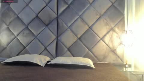 ebonyx40 online show from March 25, 11:05 am