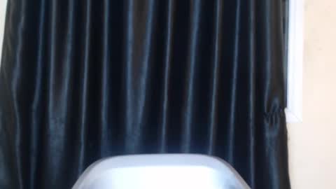 ebonyxxbae online show from March 1, 12:01 am