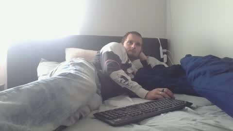 eclipticice94 online show from September 19, 4:07 pm