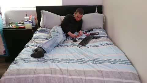 eclipticice94 online show from November 30, 6:23 pm