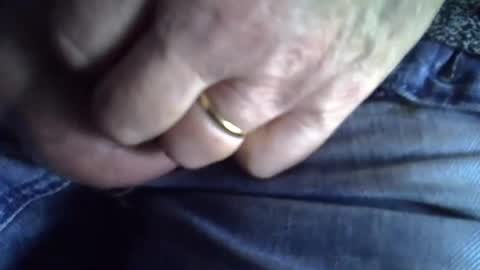 Snapshot of ectopie33 chatting on July 18, 12:53 pm ectopie33 online show from July 18, 12:53 pm