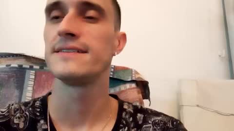 Edd Gallego online show from November 9, 5:17 am