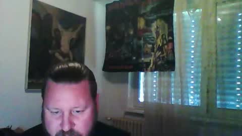 Snapshot of eda666 chatting on June 22, 5:43 pm Edward online show from June 22, 5:43 pm