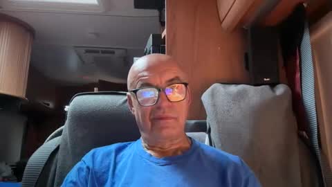 Snapshot of eddelmar chatting on June 6, 6:34 pm eddelmar online show from June 6, 6:34 pm
