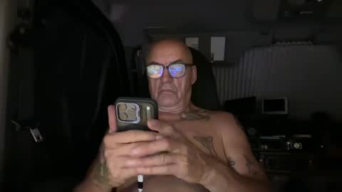 Snapshot of eddelmar chatting on June 27, 11:10 pm eddelmar online show from June 27, 11:10 pm