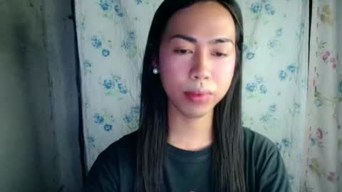 eddfox001 online show from March 25, 12:44 pm