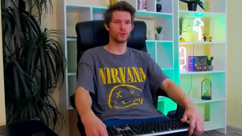 eddie_baker online show from April 11, 10:41 am