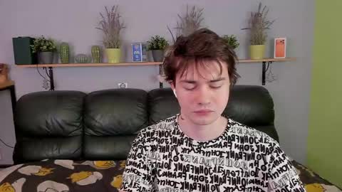 Edgar online show from April 1, 5:19 am