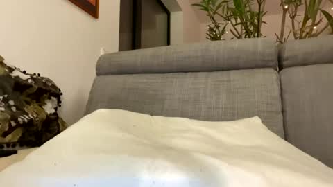 Snapshot of edge_guy chatting on January 22, 8:49 pm edge_guy online show from January 22, 8:49 pm