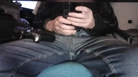 edged biker online show from December 3, 5:11 pm