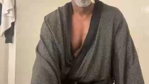 Dad online show from October 25, 2:56 pm