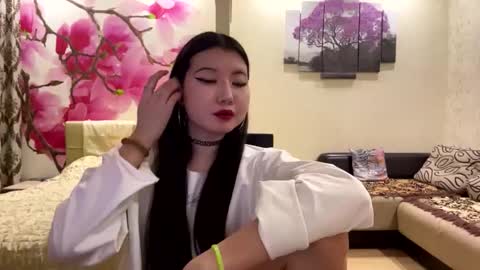 Eri online show from March 6, 6:37 pm