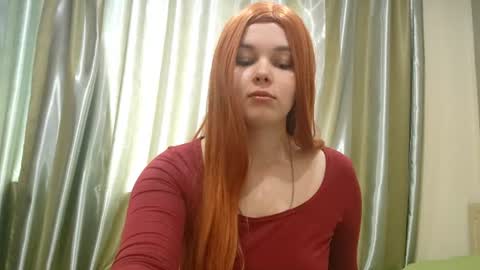 Snapshot of edithaheyman chatting on June 15, 6:37 am Ariadna online show from June 15, 6:37 am