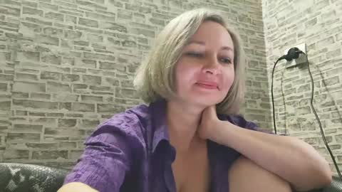 edithmanning online show from December 28, 8:05 am