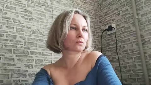 edithmanning online show from February 21, 10:28 am