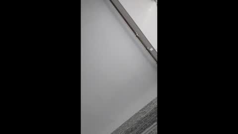 edithmanning online show from November 18, 6:51 am