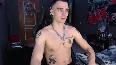 Eduar online show from November 28, 11:02 am