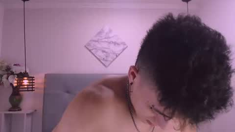 Edutw online show from December 7, 9:22 pm