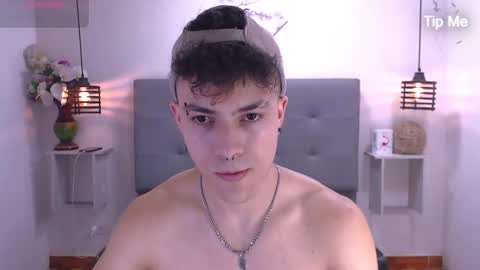 Edutw online show from December 17, 8:32 pm