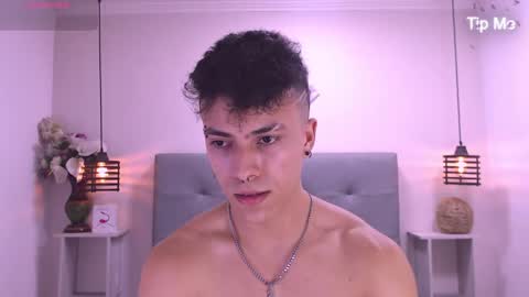 Edutw online show from December 26, 9:37 pm