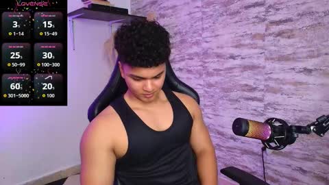 Snapshot of edward__clarck chatting on September 23, 2:58 am EDWARD CLARCK online show from September 23, 2:58 am