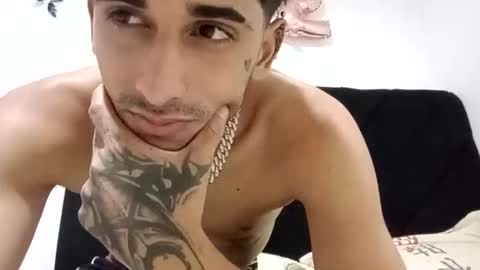 edward_johnsonn online show from March 28, 3:17 am