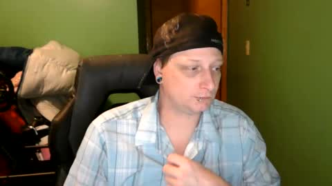 edwardaims_2please online show from June 2, 2:24 am