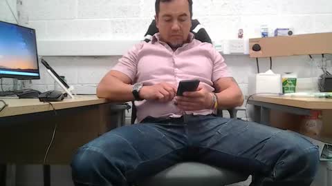 EdM online show from April 10, 7:46 am