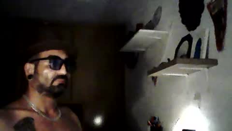 eemmee708927 online show from June 30, 11:39 pm