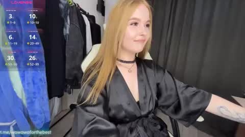 Lili online show from July 3, 7:59 am