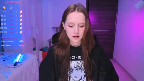Snapshot of effie_lee chatting on February 21, 5:53 pm Effie online show from February 21, 5:53 pm