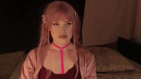 Effie Mur online show from December 21, 7:16 pm