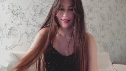 Snapshot of effsweet chatting on January 20, 7:46 pm Eff online show from January 20, 7:46 pm