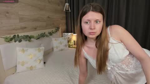 Effy online show from February 24, 6:33 am