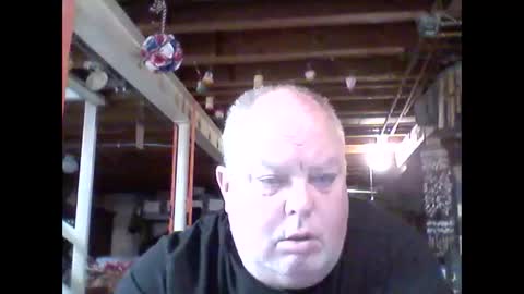 efriff online show from May 25, 11:16 am