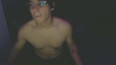 Snapshot of egosum_quisum chatting on March 2, 5:44 am egosum_quisum online show from March 2, 5:44 am