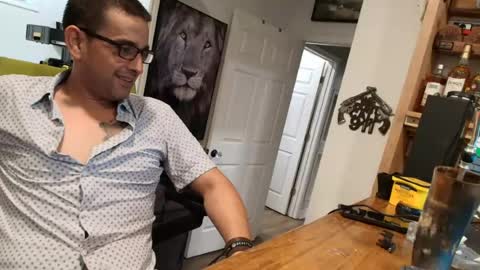 SilverBulture online show from June 16, 3:36 pm