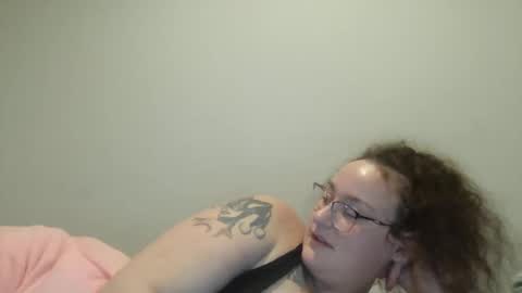 Snapshot of egyptiancottxn chatting on December 23, 4:54 am Egyptiancottxn online show from December 23, 4:54 am