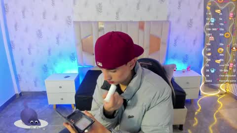 eidan_tay online show from May 22, 1:39 pm